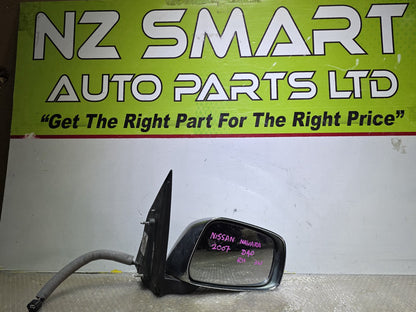 2007 Nissan Navara- Right Door Mirror PN: 3 wires