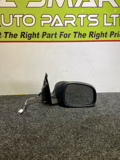 2004 Suzuki Swift - Right Door Mirror PN: 5 wires