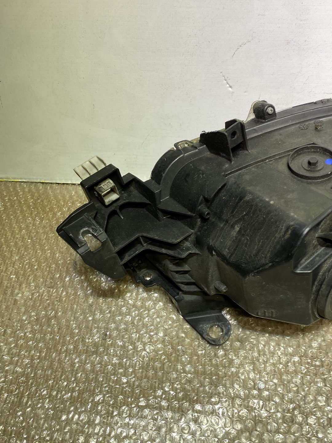 2013 Mazda CX-5- Left Headlight PN: see photos