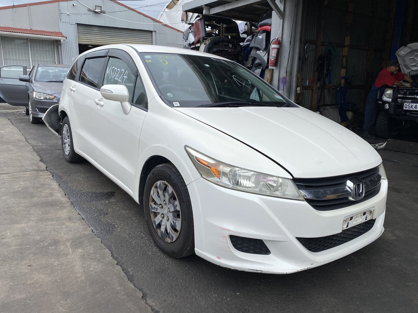 2010 Honda Stream RN6 Dismantling For Parts