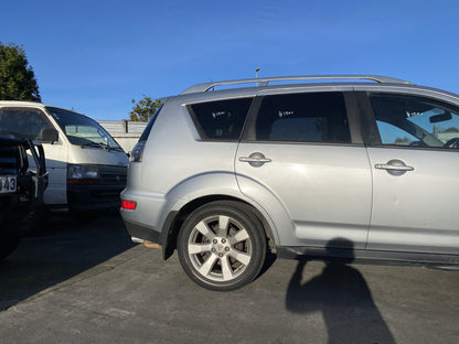 2010 Mitsubishi Outlander XLS Dismantling For Parts