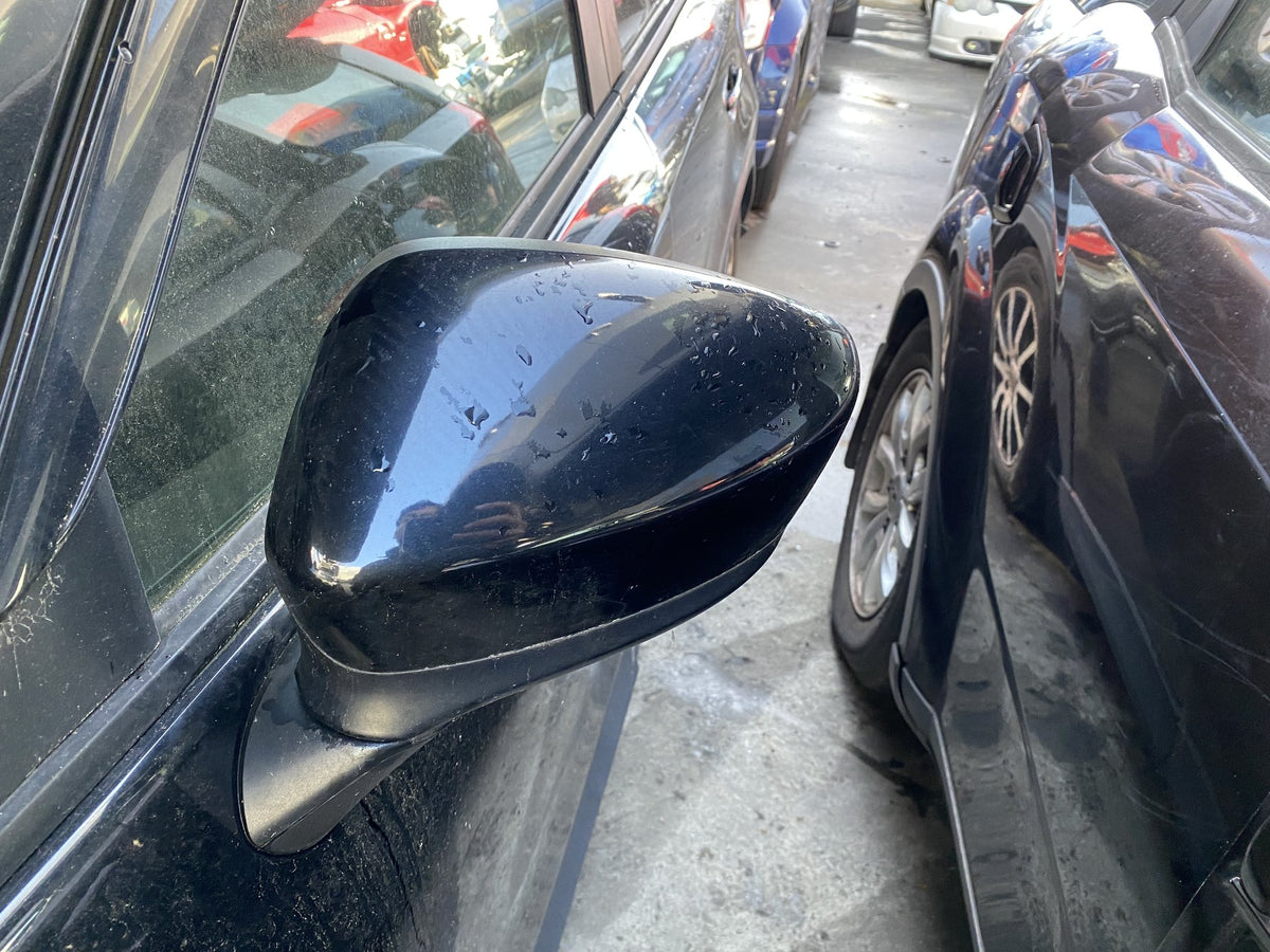 2013 Mazda CX-5 KE2FW Dismantling For Parts