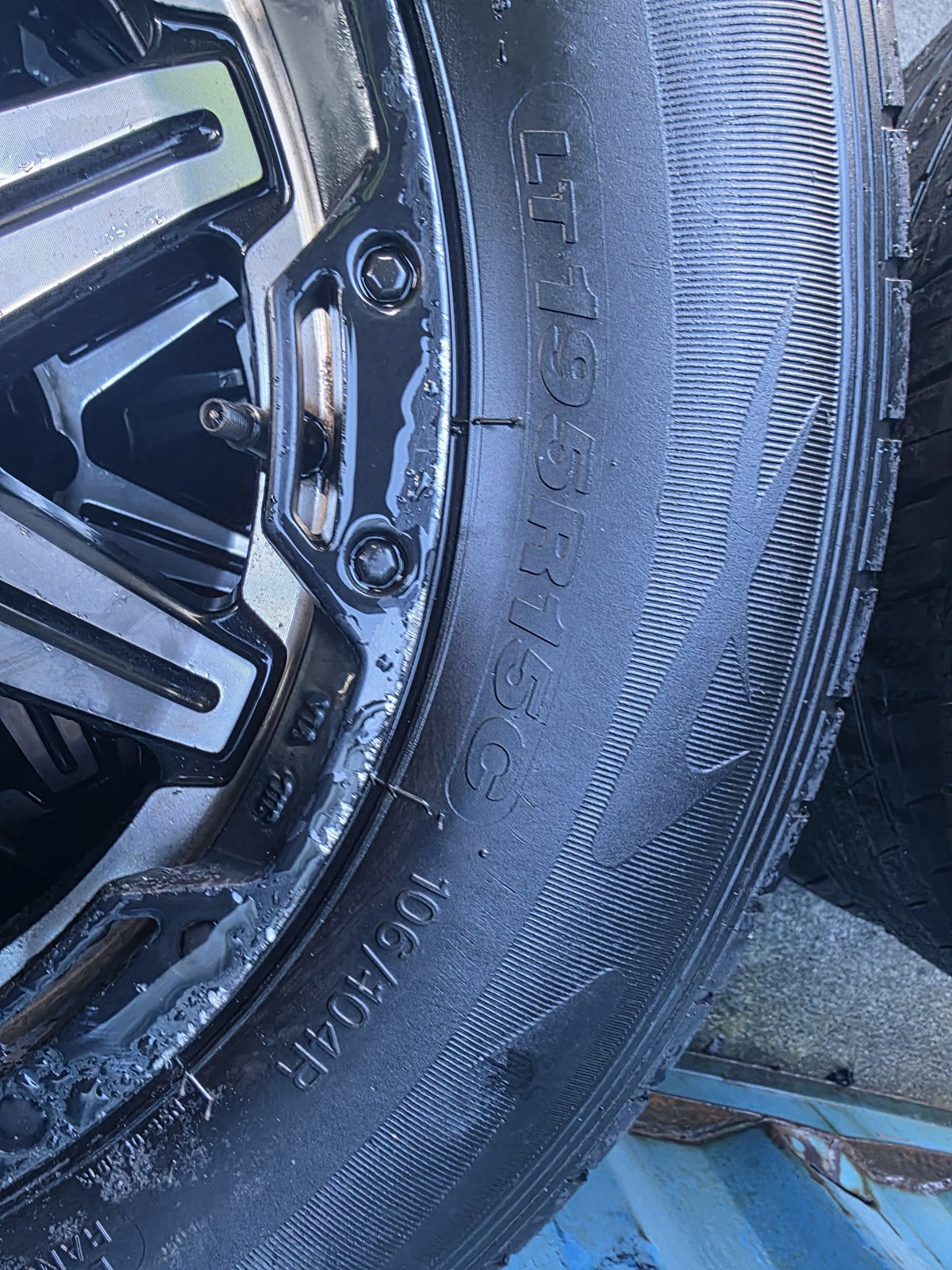 - Mag Wheel Set PN: Stud Pattern 6x139.7/ Wheel Size 6x139.7/ Offset 75