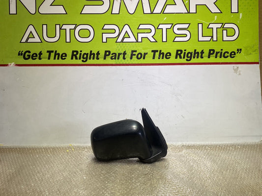 1997 Honda CR-V- Right Door Mirror PN: 5 pin