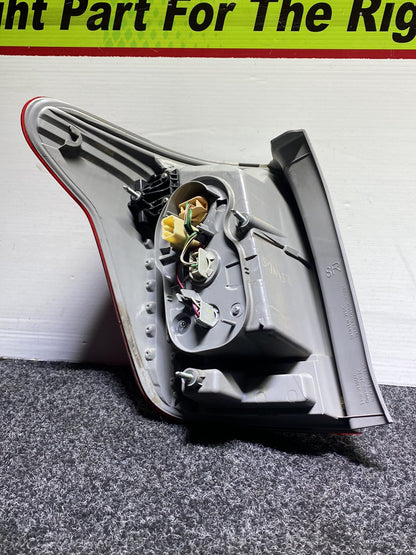 2013 Toyota Corolla - Right Taillight PN: 13-97 station wagon
