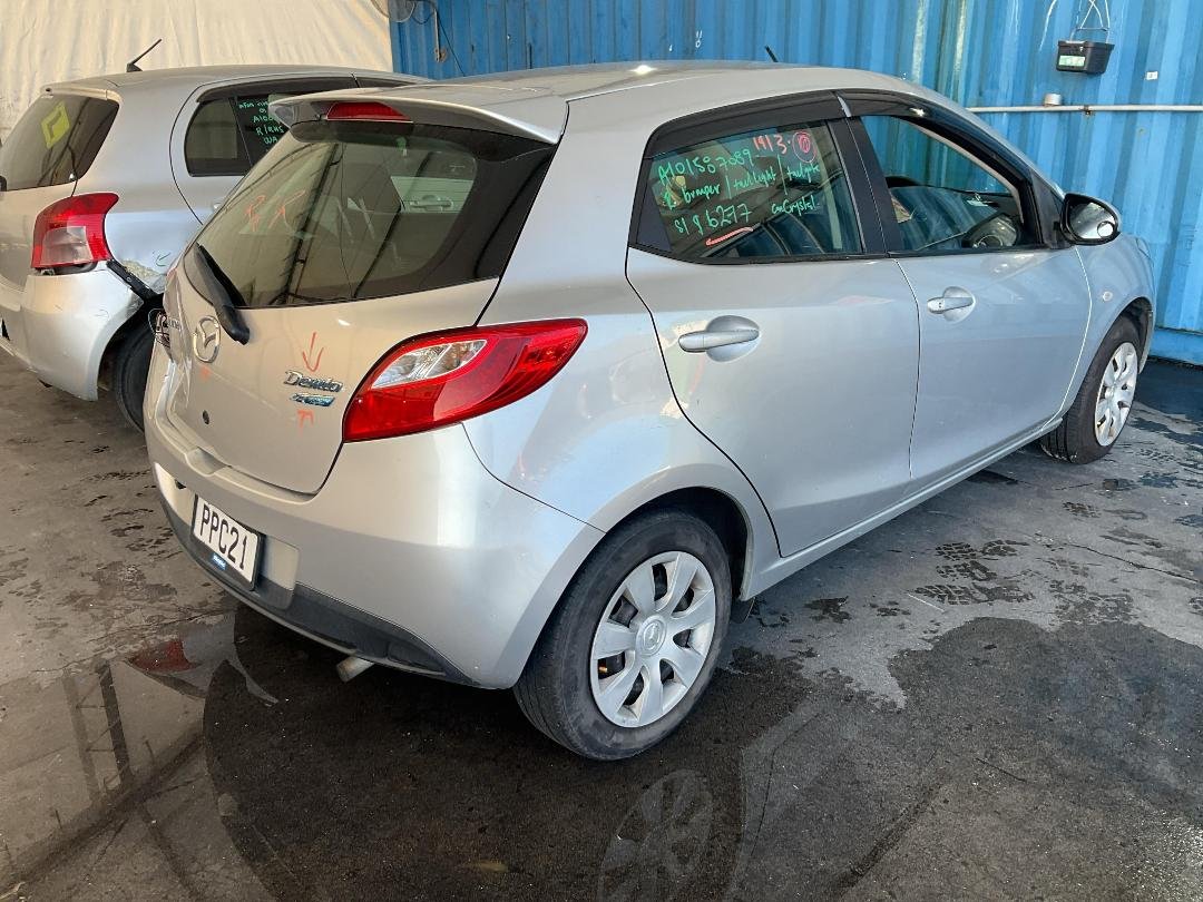 2012 Mazda Demio DEJFS