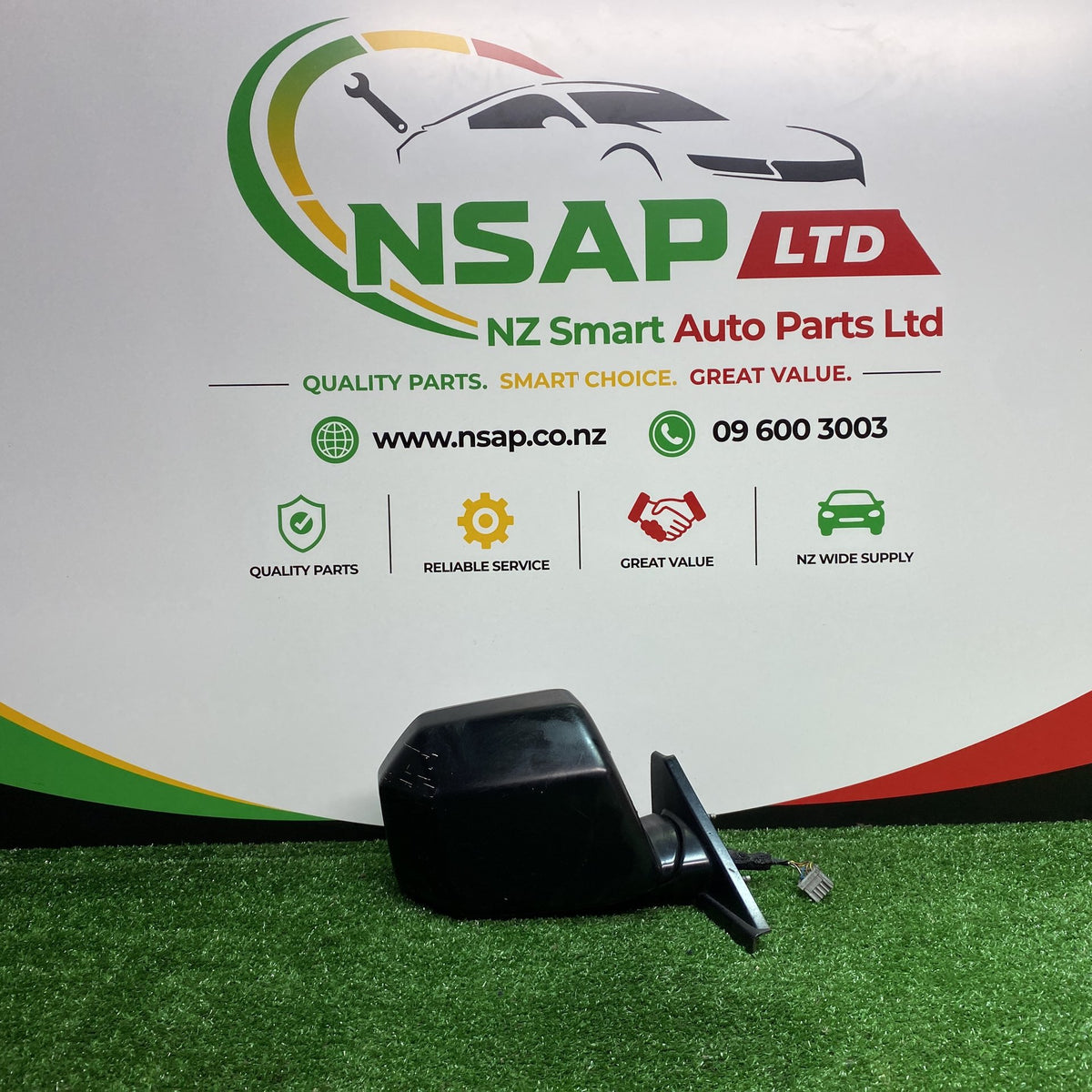2007 Honda Crossroad - Right Door Mirror PN: 5 Wires