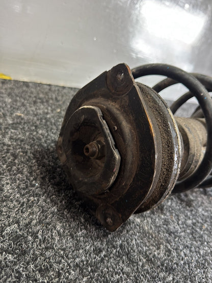 2014 Nissan Serena HFC26 - Right Front Shock Absorber