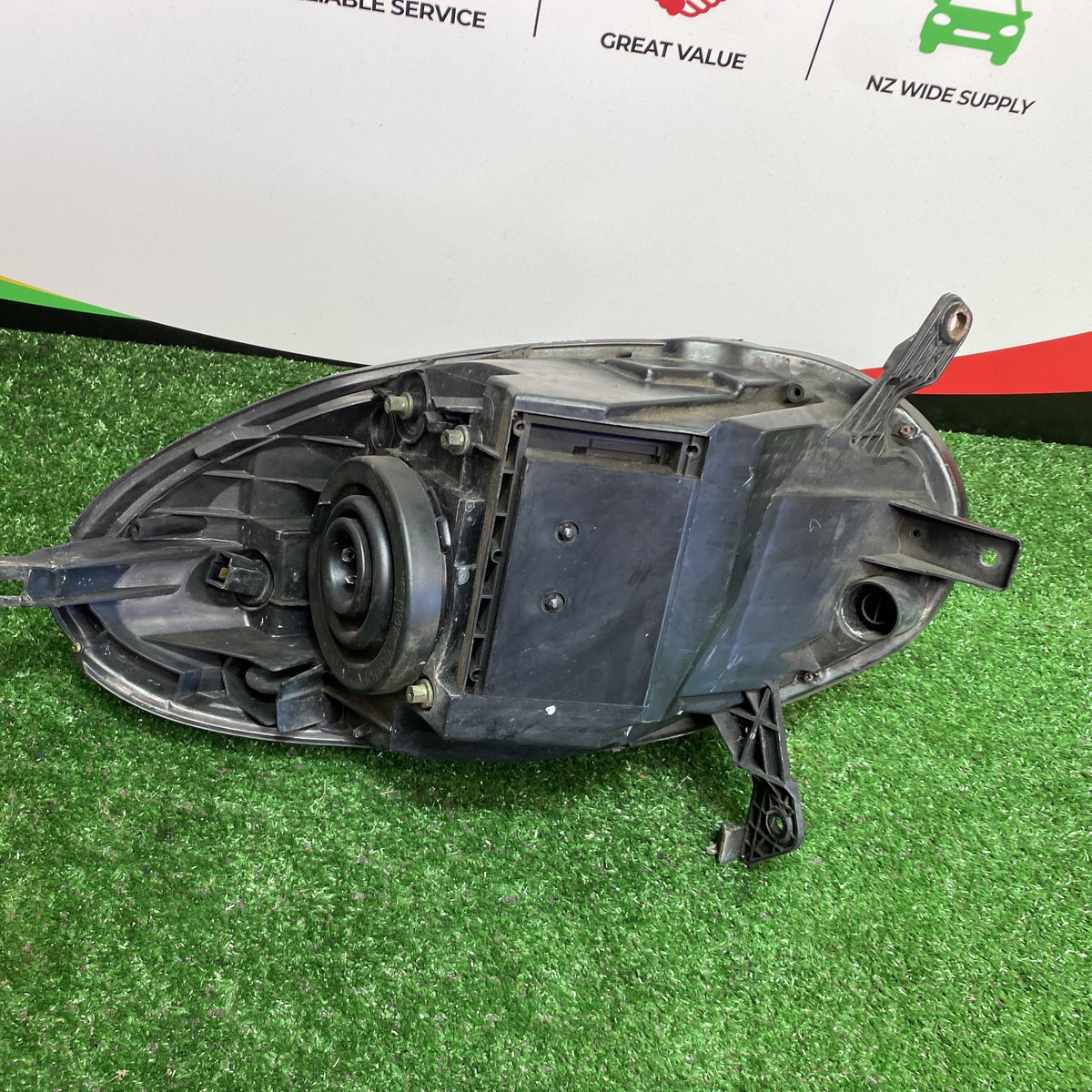 2004 Nissan March - Left Headlight PN: ICHIKOH 1704