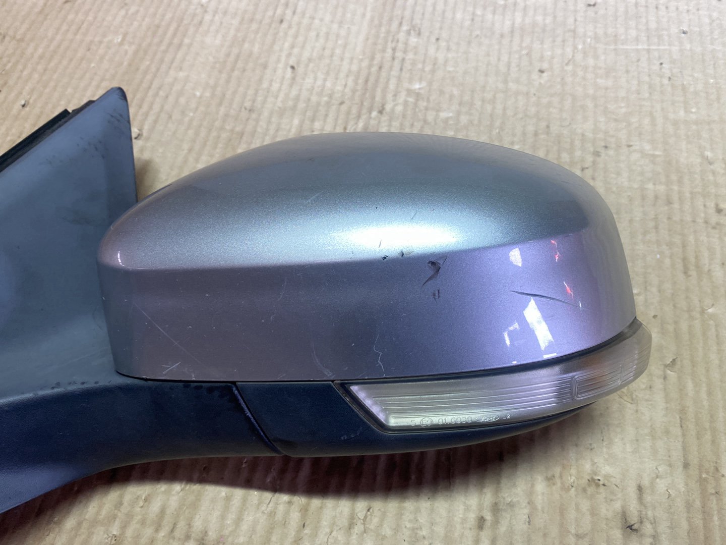 2012 Ford Mondeo - Left Door Mirror PN: 6 wires