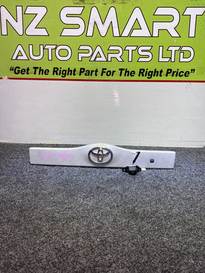 2009 Used Toyota Prius W20 - Rear Garnish PN: 76801-47040