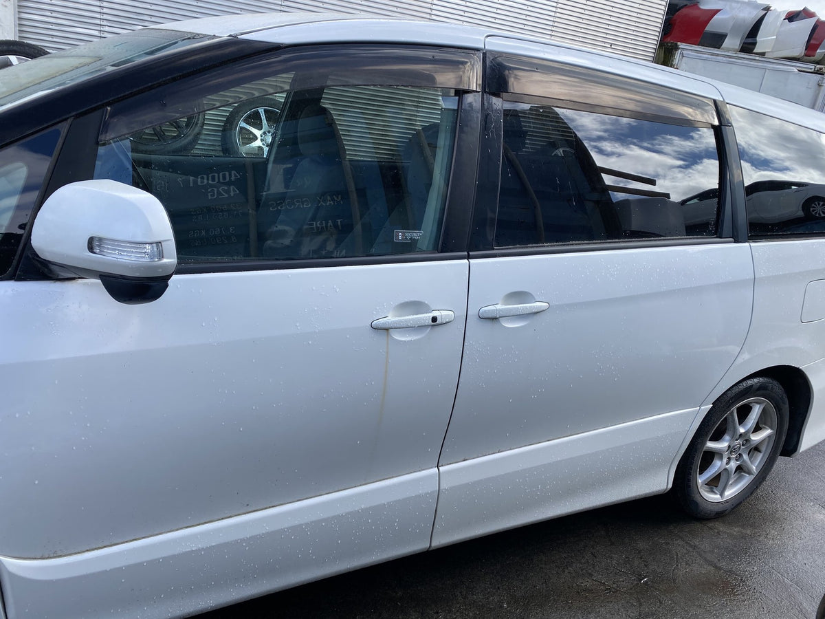 2006 Toyota Estima Aeras ACR50 Dismantling For Parts