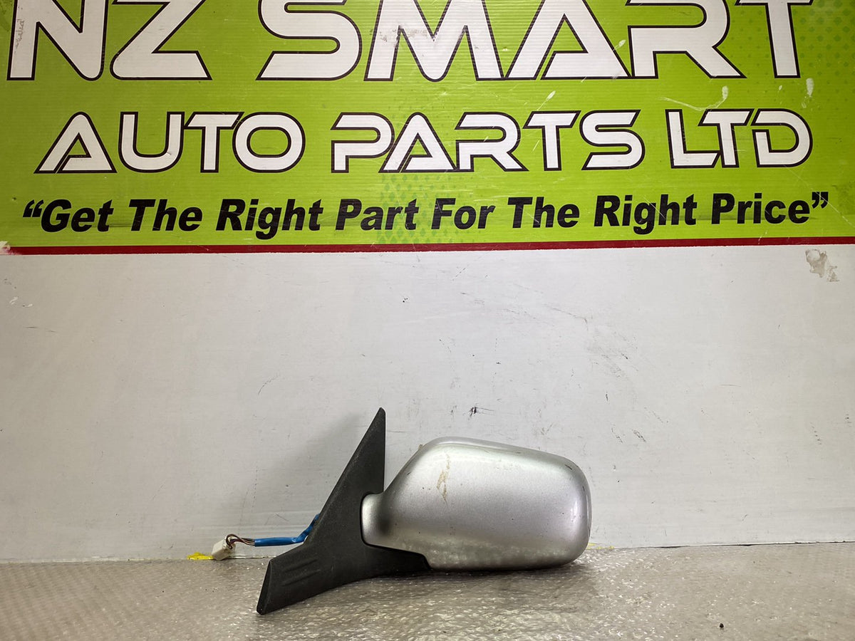 2003 Subaru Impreza- Left Door Mirror PN: 6 wires
