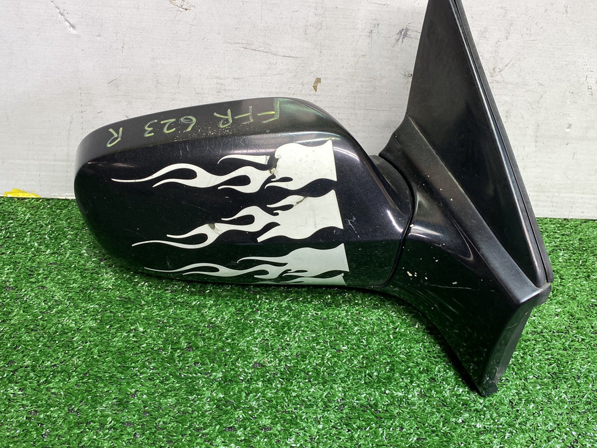 2002 Used Toyota Caldina - Right Door Mirror PN: 7 wires