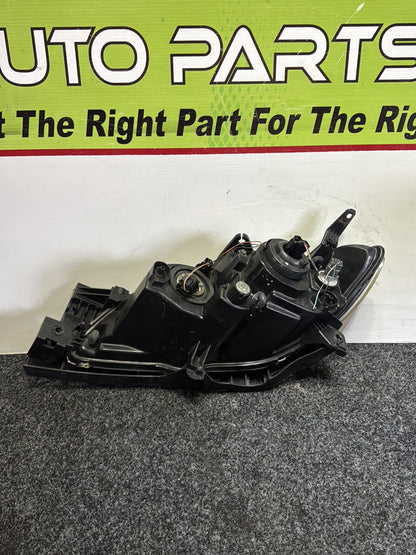 2006 Mazda Axela - Right Headlight PN: STANLEY P2690