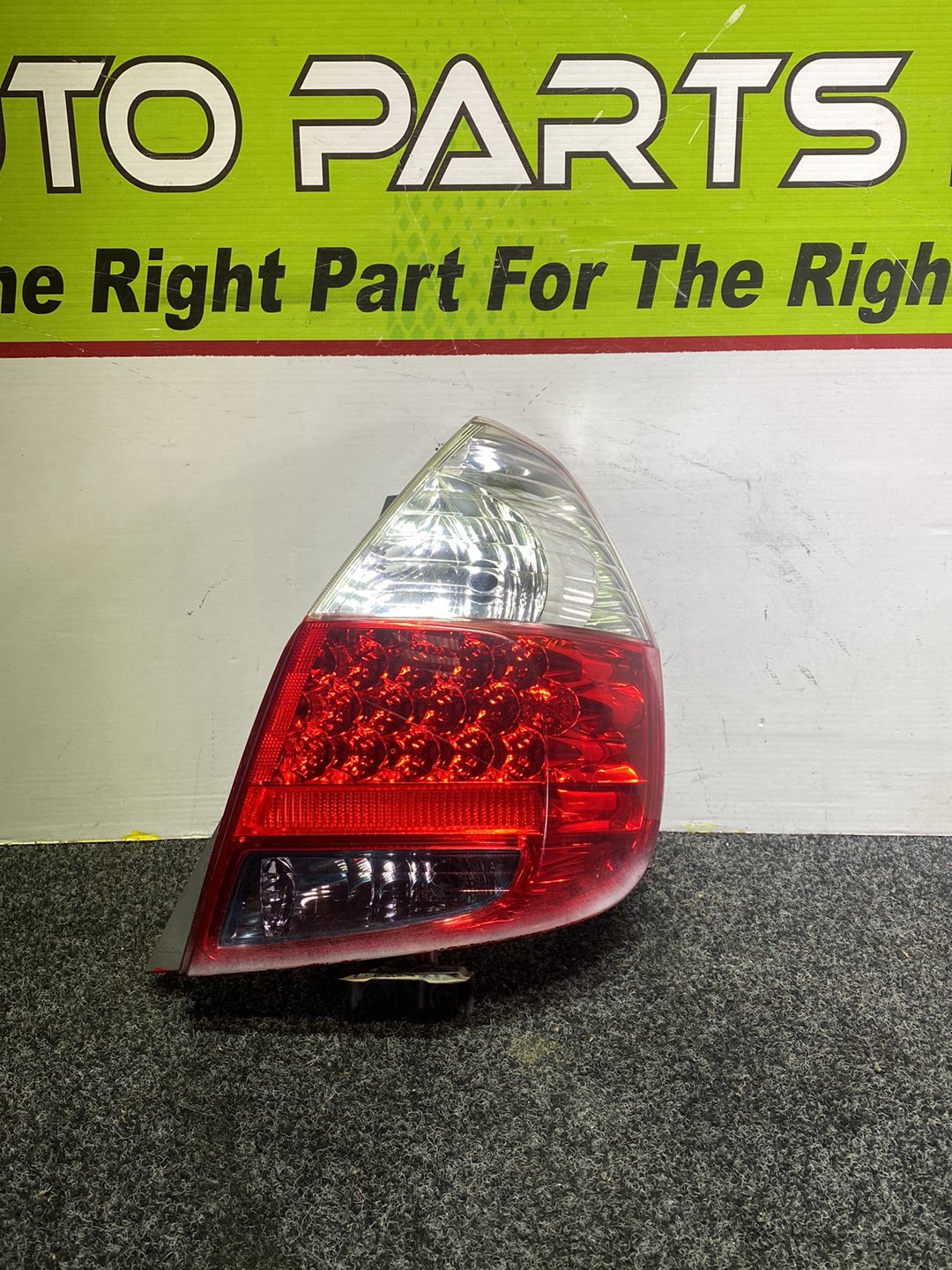 2005 Honda Fit- Right Taillight PN: