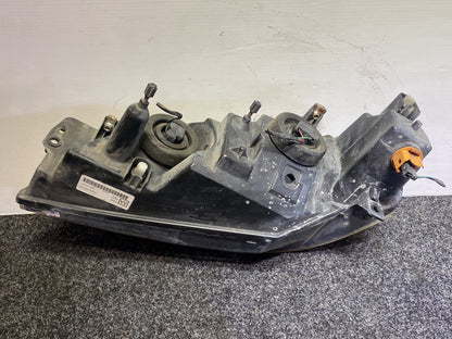 2006 Ford Falcon BF - Right Headlight PN: 5R2913005AA
