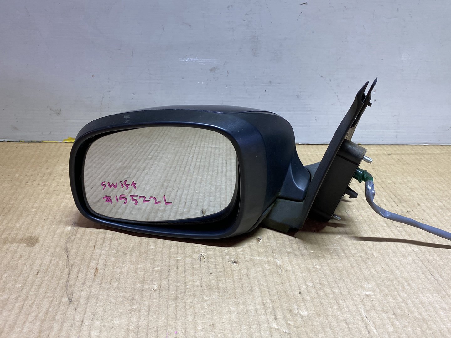 2008 Suzuki Swift ZC71S - Left Door Mirror PN: 5 wires
