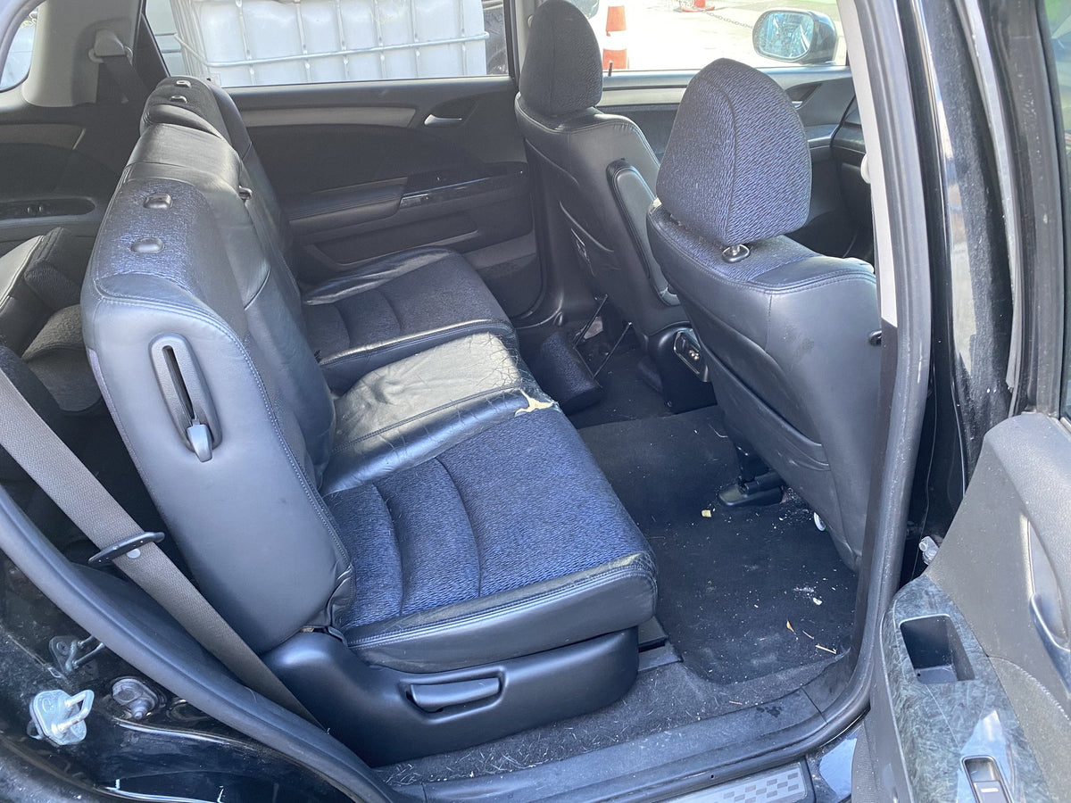 2008 Honda Odyssey RB1- Dismantling For Parts