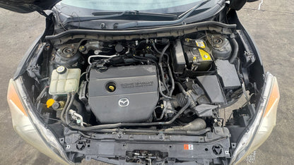 2011 Mazda Mazda3 JM0BL10F100223268  Dismantling For Parts
