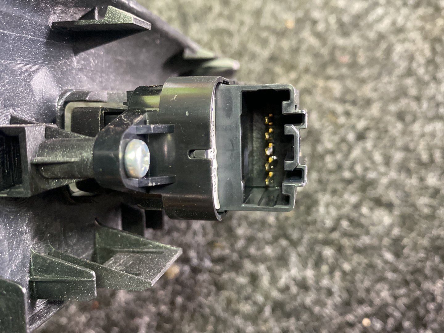 2010 Mazda Premacy CREW - Left Front Window Switch