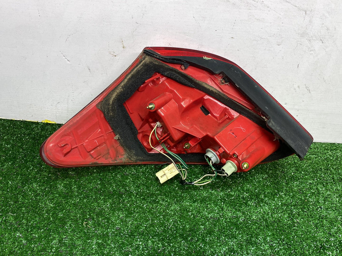 2006 Used Toyota RAV4 - Right Taillight PN: 8155142091