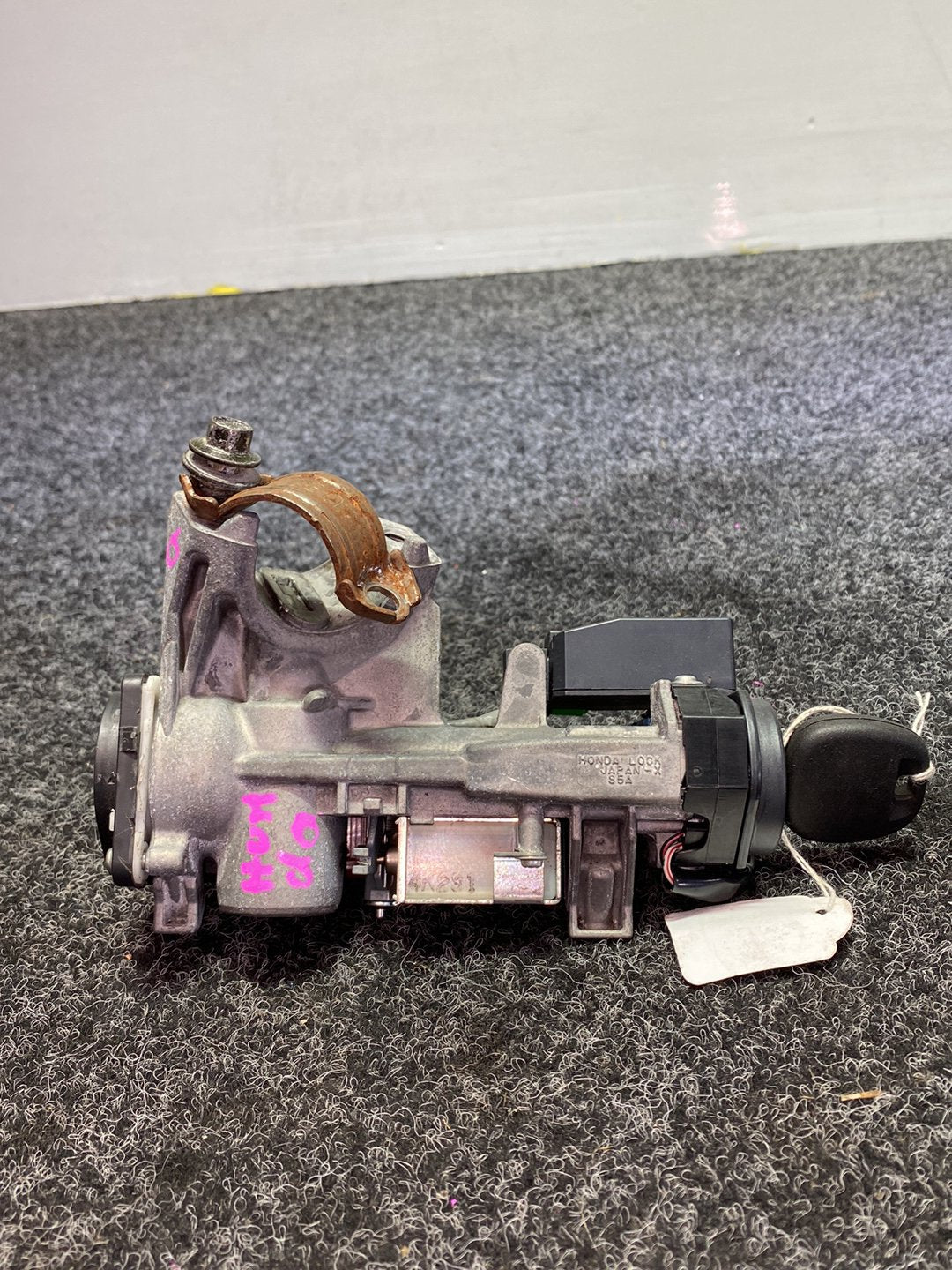 2004 Honda Integra- Ignition With Key PN: