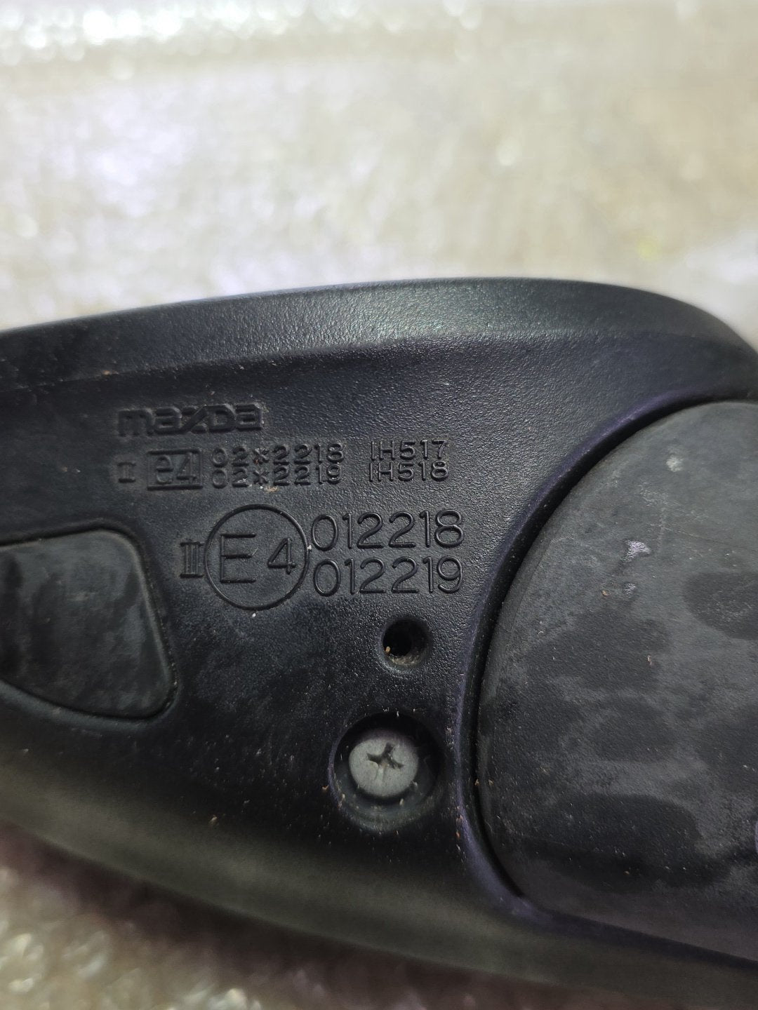 2007 Mazda Verisa- Left Door Mirror PN: 5 wires