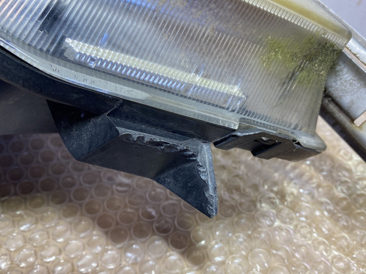 2000 Honda Accord - Left Headlight PN: see photos