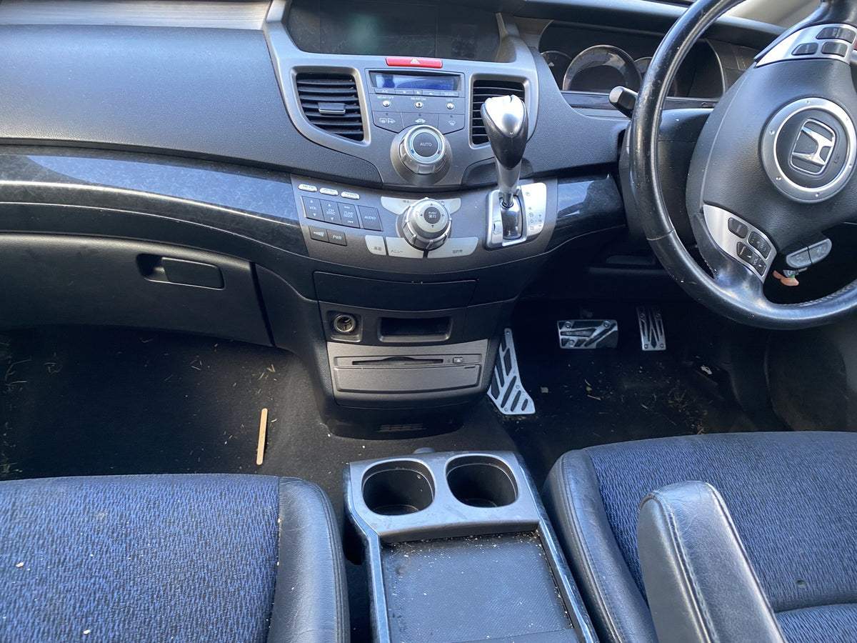 2008 Honda Odyssey RB1- Dismantling For Parts