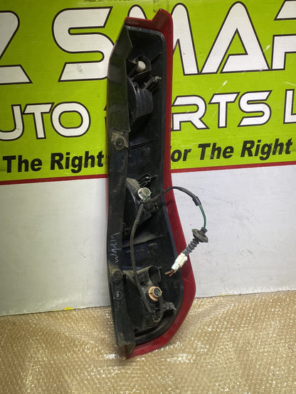 2009 Nissan X-Trail - Left Headlight PN: see photos