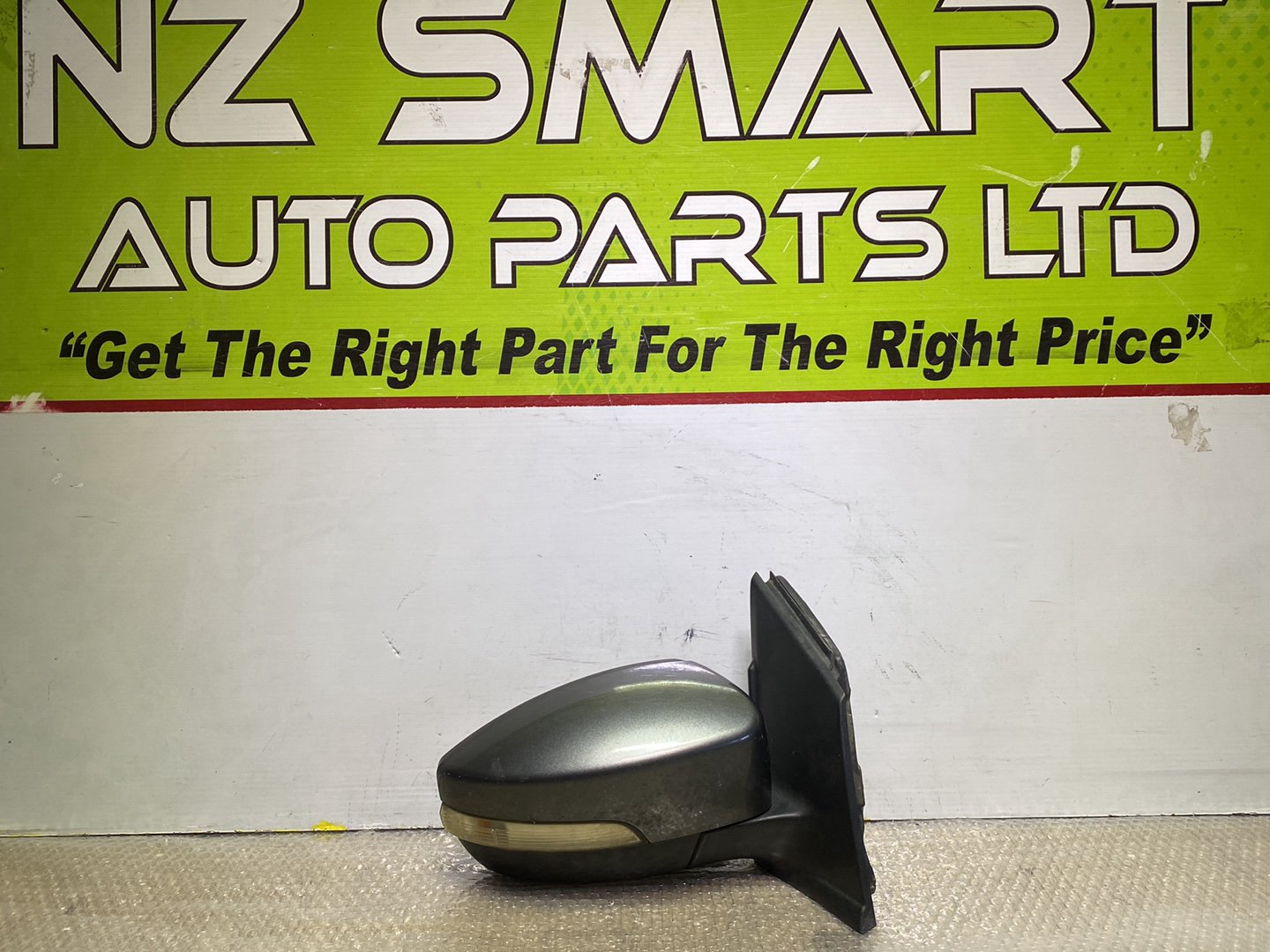 2015 Ford Kuga- Right Door Mirror PN: 10 pins