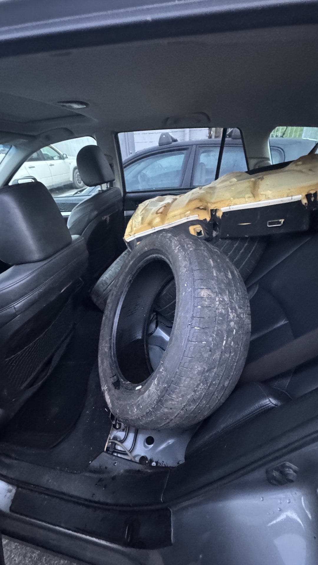 2011 Subaru Outback 2.5i Premium  Dismantling For Parts