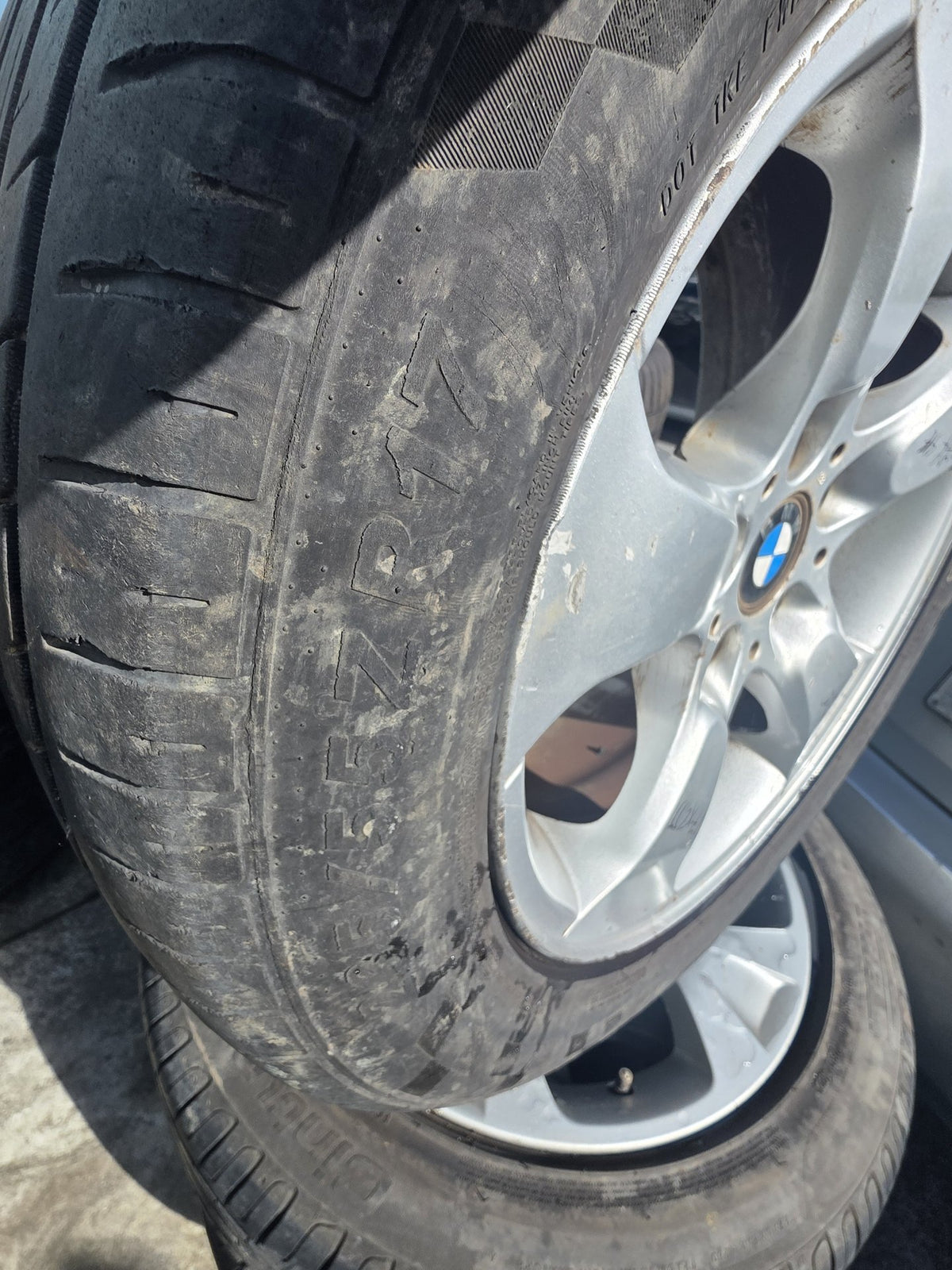 BMW - Mag Wheel Set PN: Stud Pattern 5x120/ Wheel Size 17x8JJ/ Offset 46