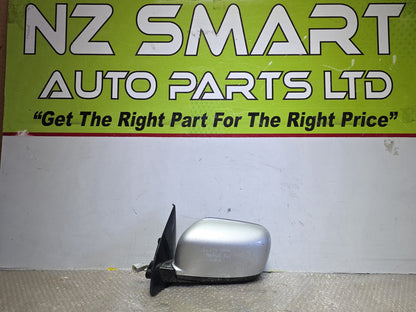 2002 Mitsubishi Airtrek- Left Door Mirror PN: 5 wires