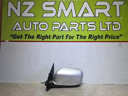 2002 Mitsubishi Airtrek- Left Door Mirror PN: 5 wires