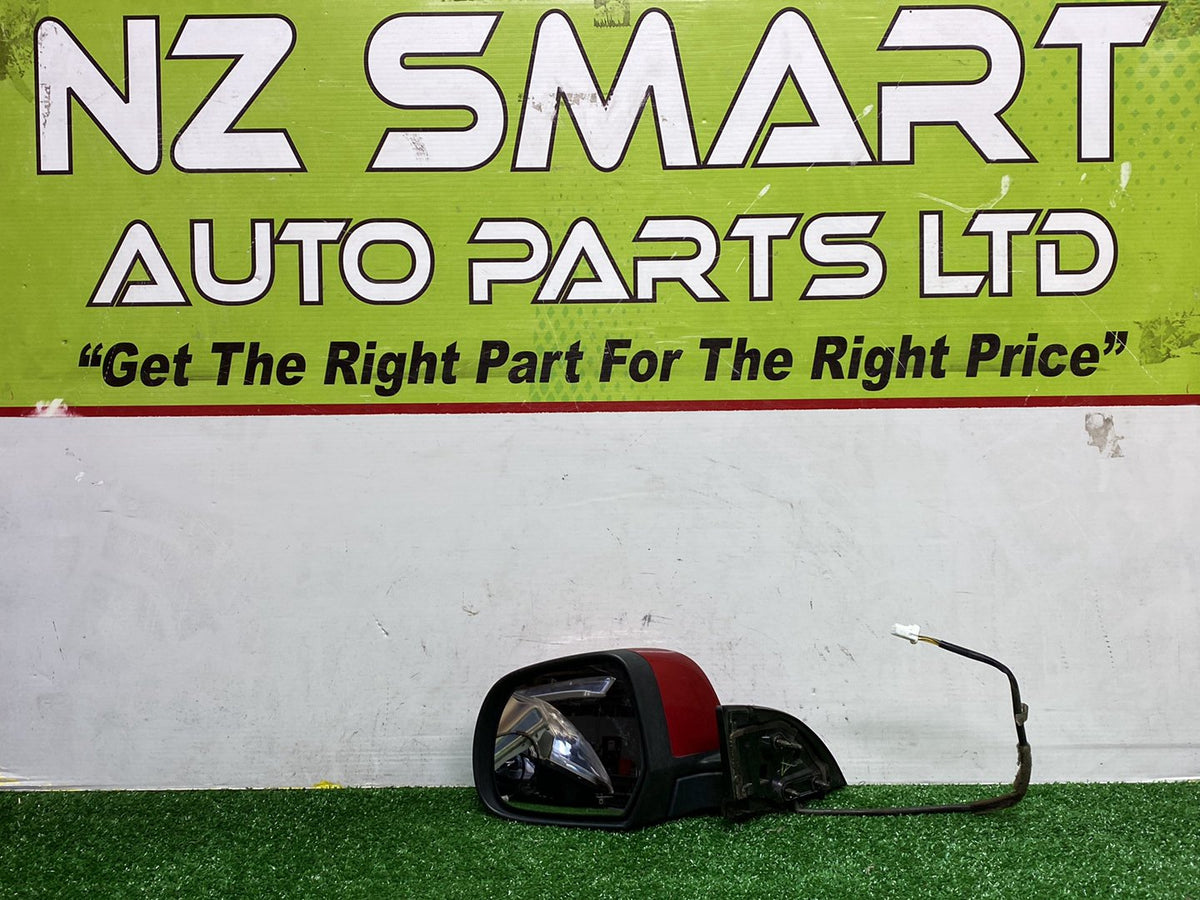 2012 Nissan Leaf ZE0 - Left Door Mirror PN: