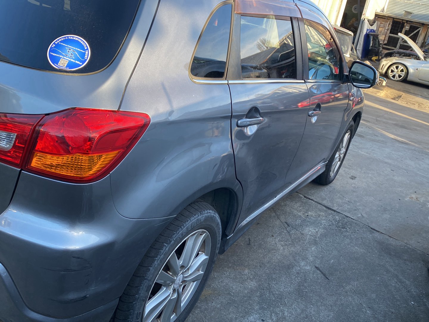 2010 Mitsubishi RVR NKE165  Dismantling For Parts