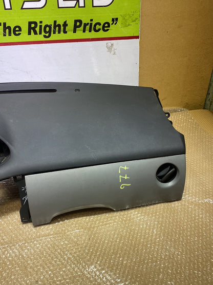 2006 Used Toyota Sienta - Dash Assembly PN: see photos