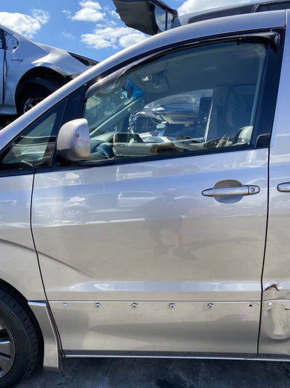 2005 Toyota Alphard ANH10 Dismantling For Parts