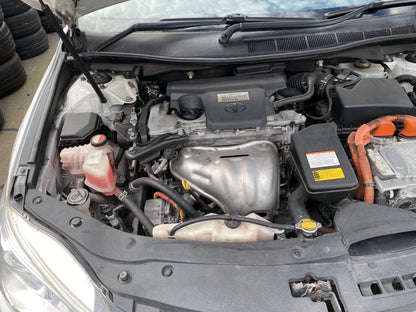 2016 Toyota Camry Hybrid H Dismantling For Parts