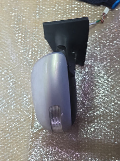 2010 Used Toyota Vitz - Right Door Mirror PN: 7 wires
