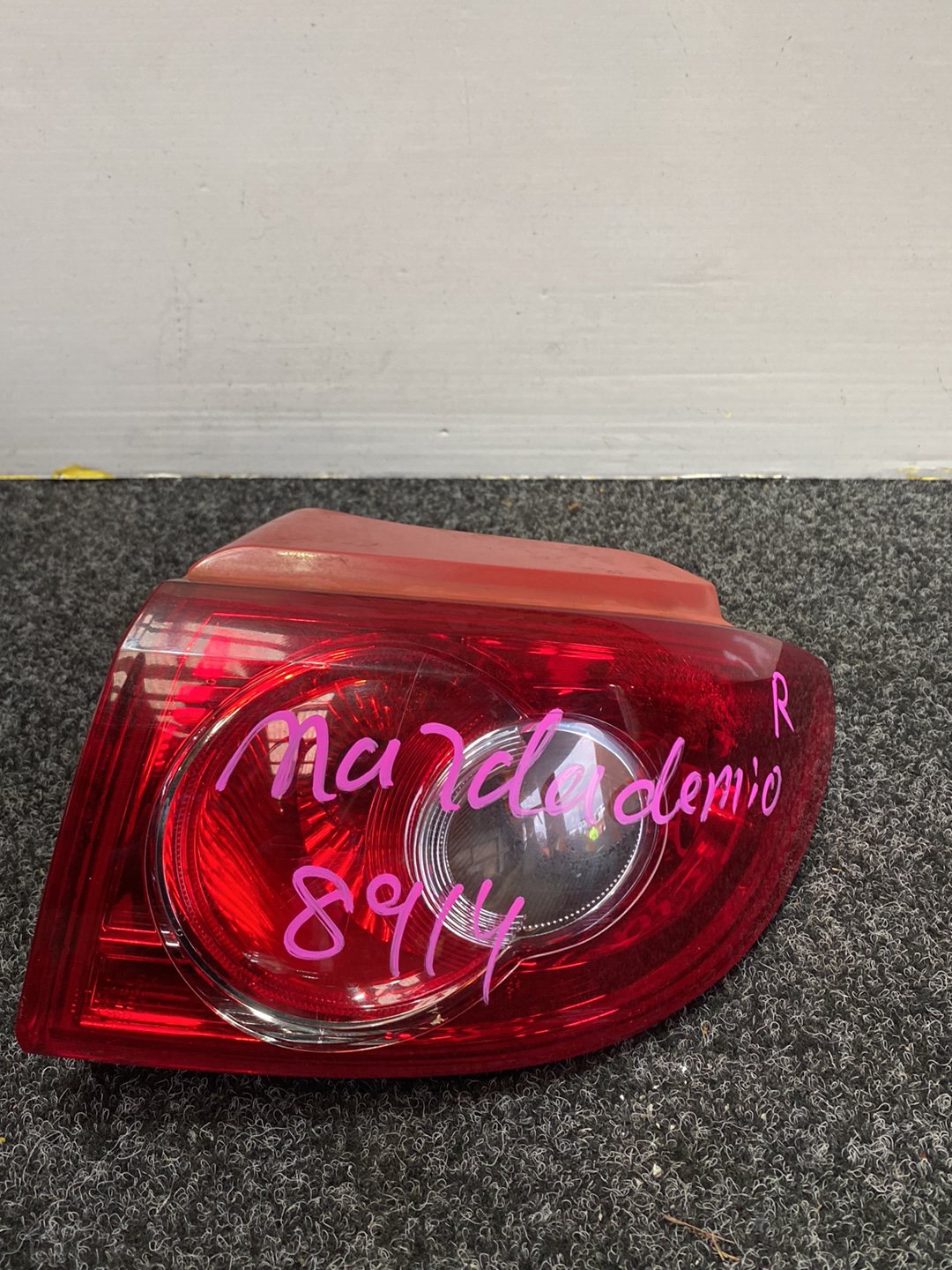 2006 Mazda Demio - Right Taillight PN: p4419