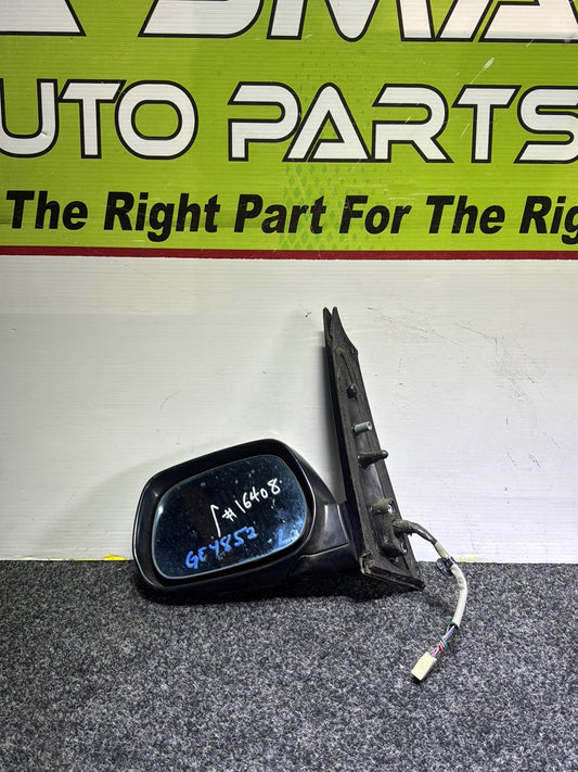 2002 Used Toyota Ipsum - Left Door Mirror PN: 5 wires