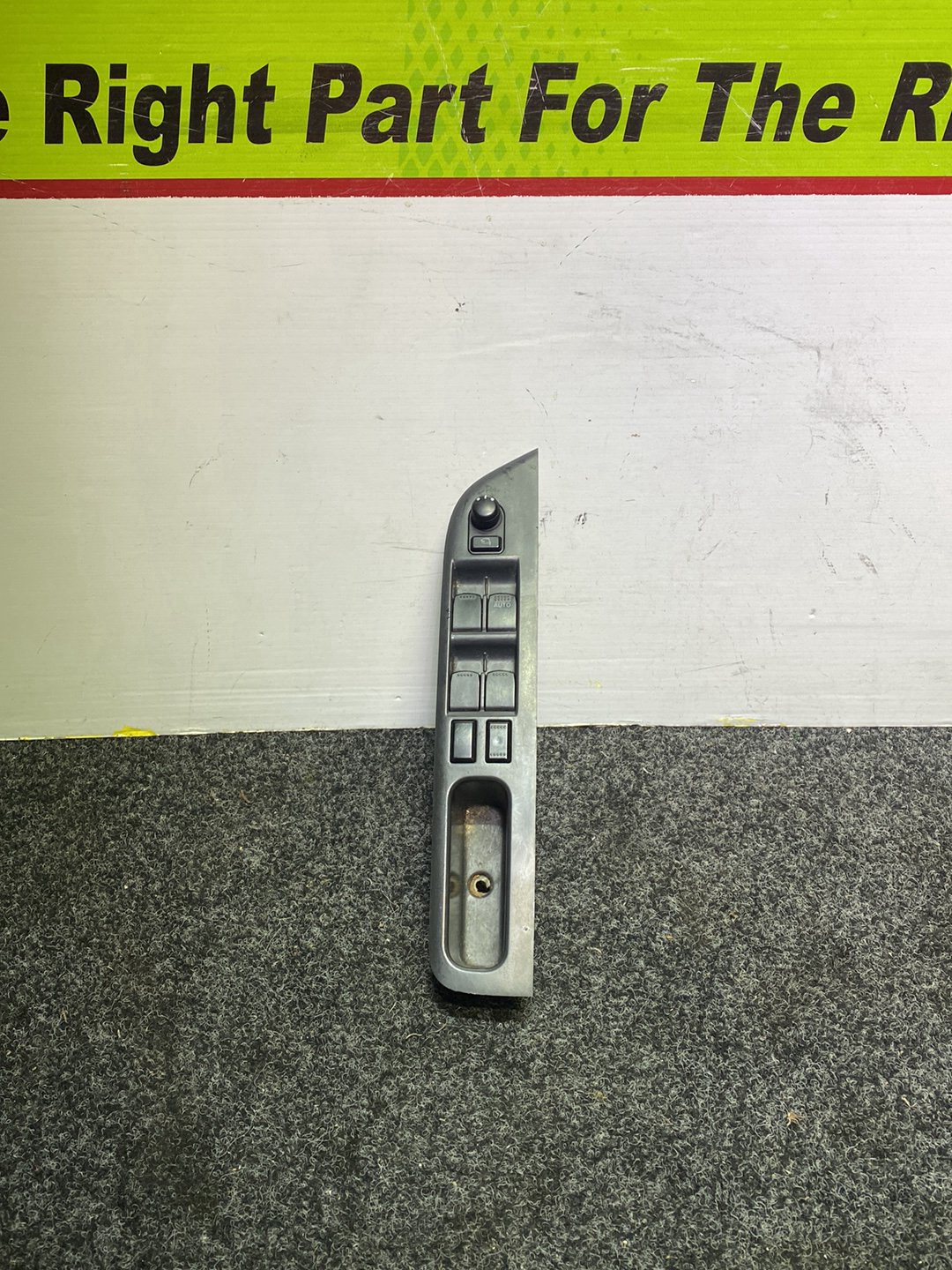 2004 Suzuki Swift - Master Power Window Switch