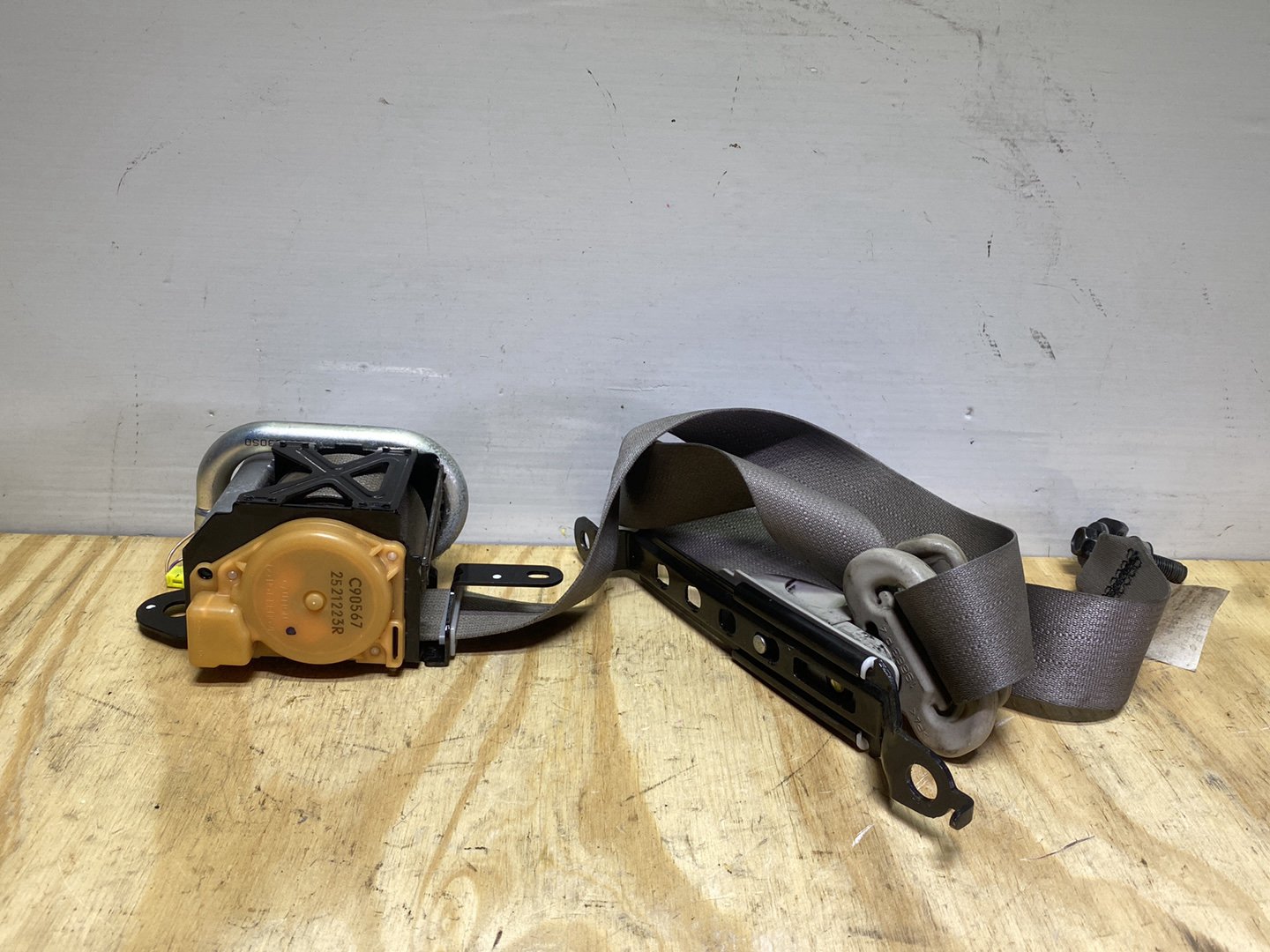 2012 Nissan March IV K13 K13 - Right Front Seat Belt