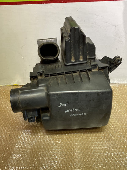 2015 Nissan Navara- Air Cleaner Assembly EFI Air Box PN: see photos