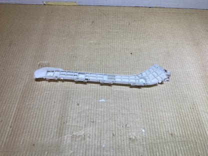 2015 Used Toyota Prius W30 - Left Rear Bumper Retainer PN: 52576-47020