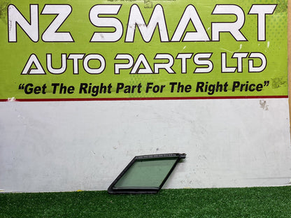 2013 Nissan Lafesta CWFFWN - Right Front Quarter Door Glass PN: M408