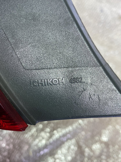 2005 Honda Civic- Left Taillight PN: see photos